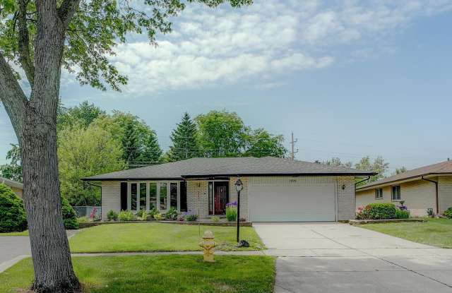 1820 N Andoa Lane photos photos