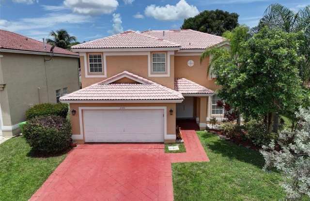 2355 NW 138th Dr photos photos