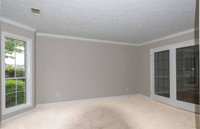 1644 Riverlanding Circle Gallery 3
