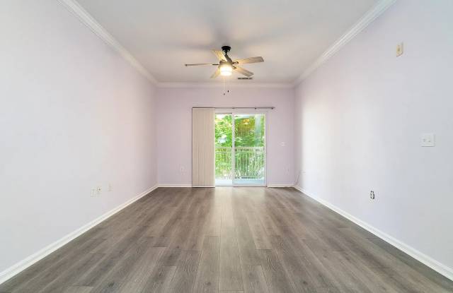 9486 Virginia Center Boulevard Gallery 4
