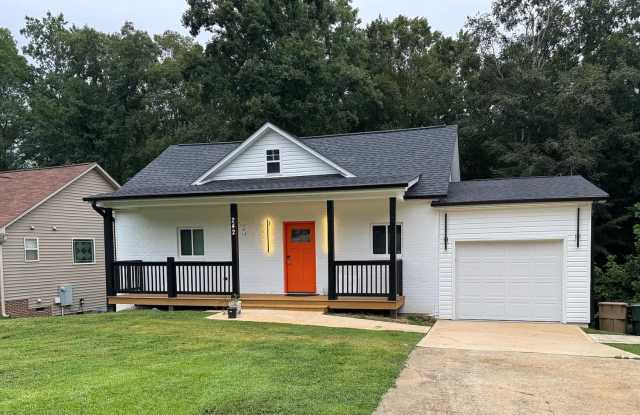 242 Oakdale Avenue photos photos