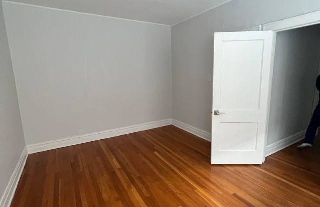 609 Hinman Ave. photos photos