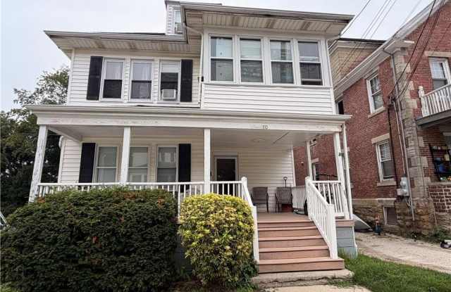 10 Russell Avenue Gallery 4
