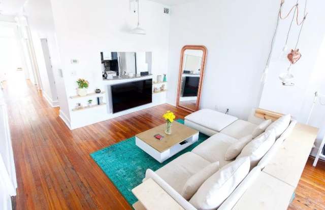 425 Massachusetts Avenue Unit C Gallery 3