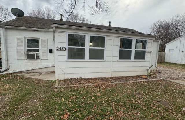 2550 W Monroe St - 2550 West Monroe Street, Springfield, MO 65802