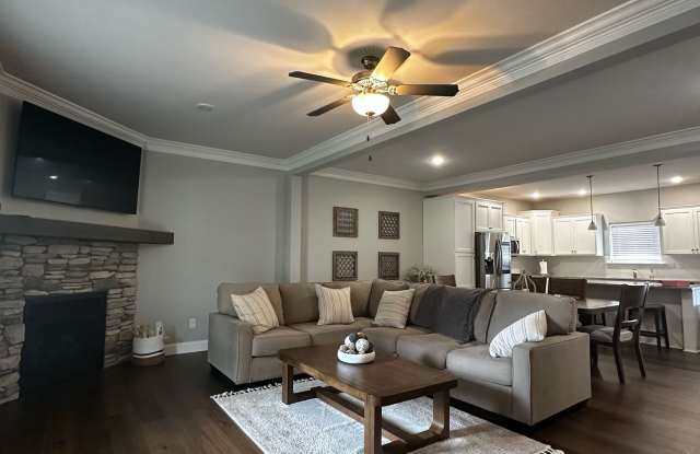 103 Red Oak Lane - 1 Gallery 3