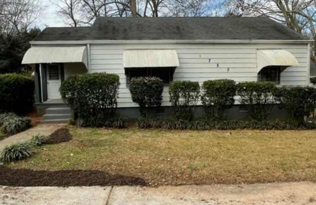 Quaint 2 Bedroom 1 Bath Home in Austell photos photos