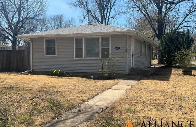$300 OFF 1st MONTH'S RENT! Recently Updated! photos photos