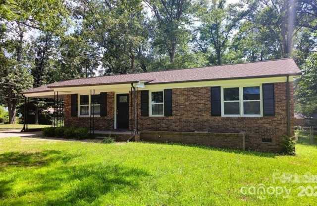 203 Witten Lane photos photos