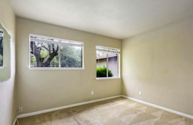 4510 Chicago Avenue, Unit #b Gallery 3