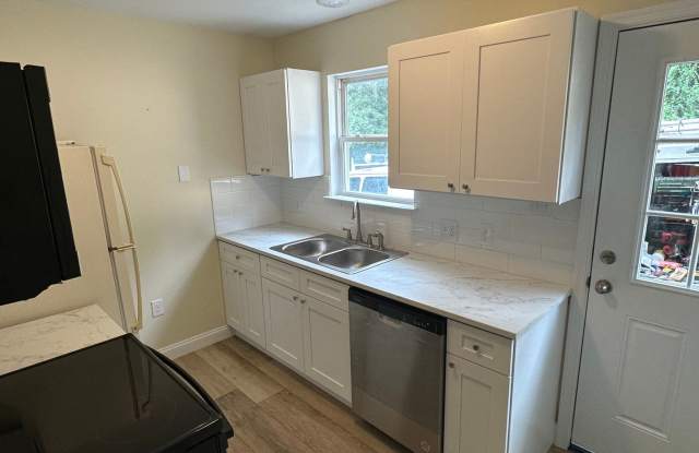 907 Chester Road photos photos