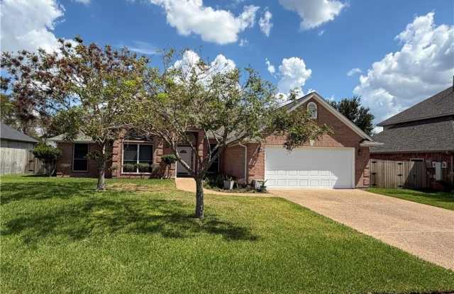 4607 Park Hollow Circle Gallery 2