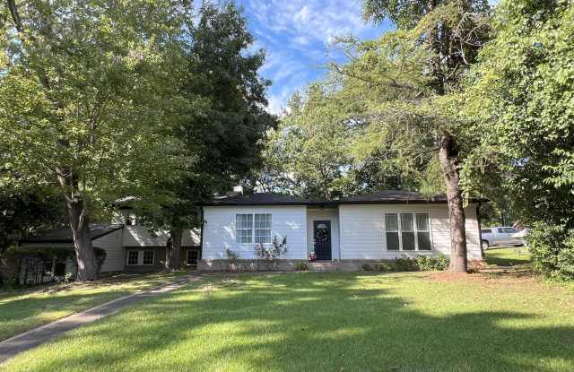 5002 Wickham Road photos photos