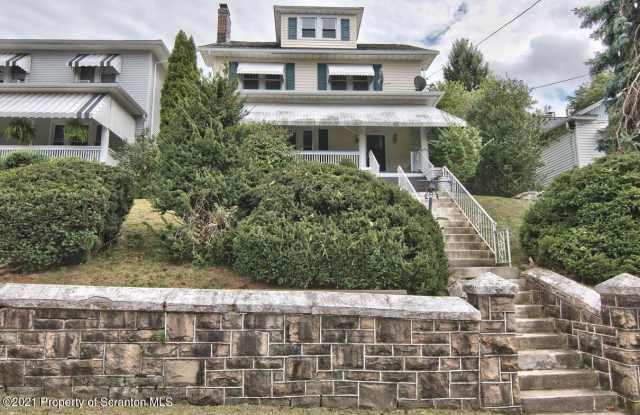 509 Crown Gallery 2