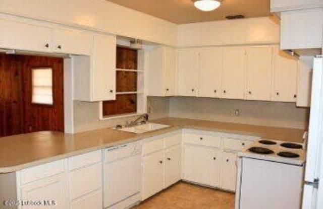 4608 44th Street photos photos