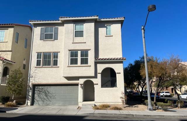 3 STORY, 2 PRIMARY BEDROOMS, LOCATED IN NORTHWEST photos photos