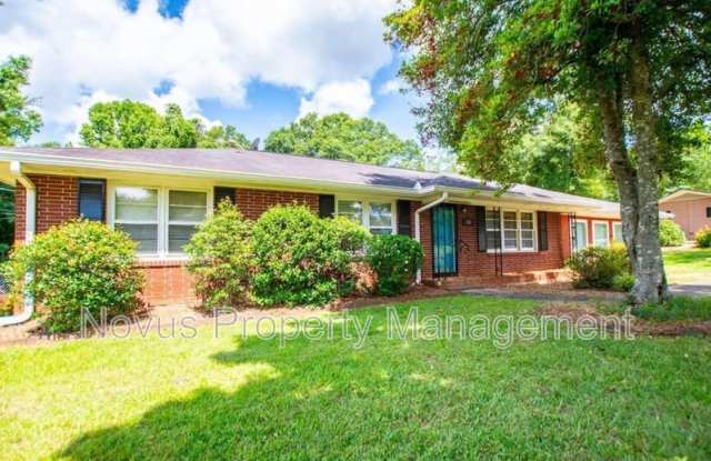 100 W Greenwood Drive - 100 West Greenwood Drive, Carroll County, GA 30117
