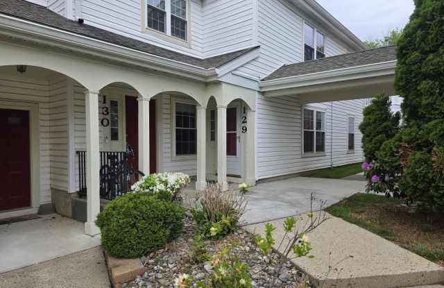 129 Tulip Lane photos photos