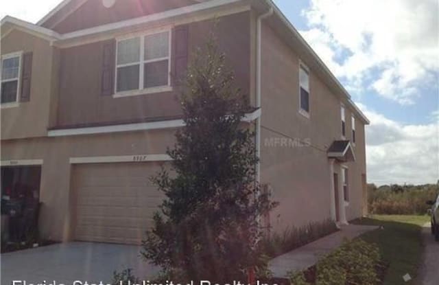 8907 Turnstone Haven - 8907 Turnstone Haven - 8907 Turnstone Haven Pl, Palm River-Clair Mel, FL 33619