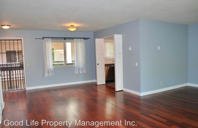 2510 Clairemont Dr Unit 212 Gallery 4