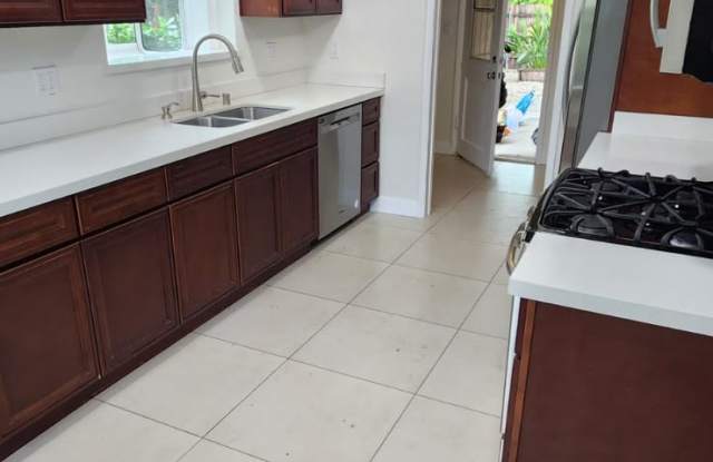 12402 Killion St - 12402 Killion Street, Los Angeles, CA 91607