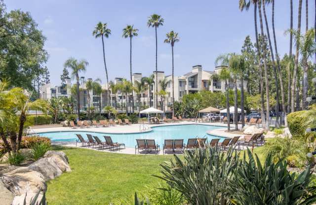 5525 Canoga Ave #311 - 5525 Canoga Avenue, Los Angeles, CA 91367