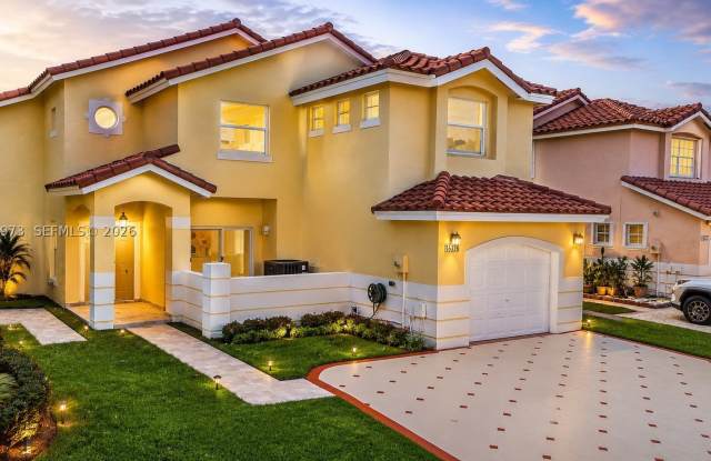15428 SW 50th Ter Gallery 1