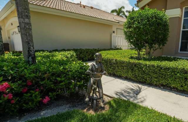 8213 QUAIL MEADOW Trace Gallery 2