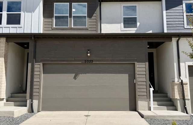 5323 Acacia Drive Gallery 2