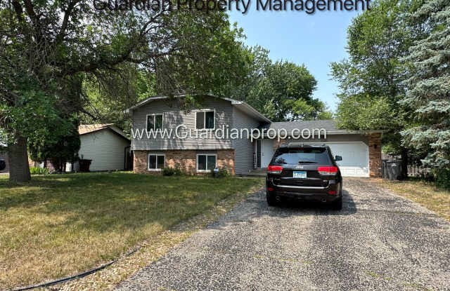 Savage Single Family Home, 2 Car Garage, Fenced Yard, Available September - 13280 Monterey Avenue South, Savage, MN 55378