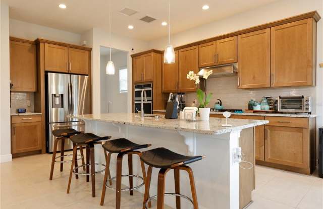 15161 CANOE PLACE Gallery 2