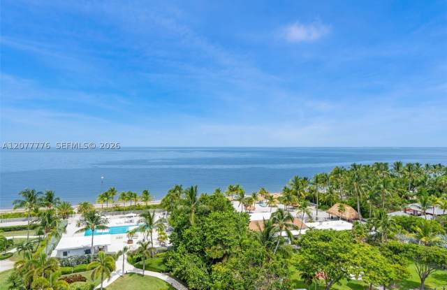 607 Ocean Dr Gallery 2