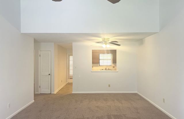 Remodeled Condo Near RAFB Gallery 3