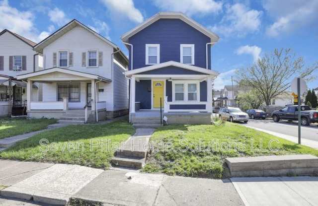 522 Ryan Ave photos photos
