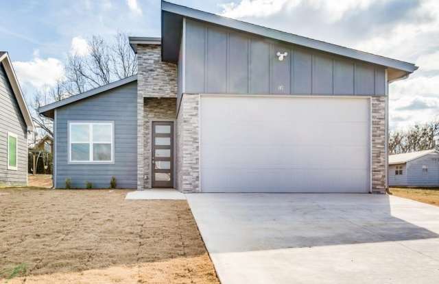 407 Scott Lane - 407 Scott Lane, Pilot Point, TX 76258