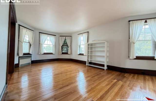 239-241 Boylston St. Gallery 2