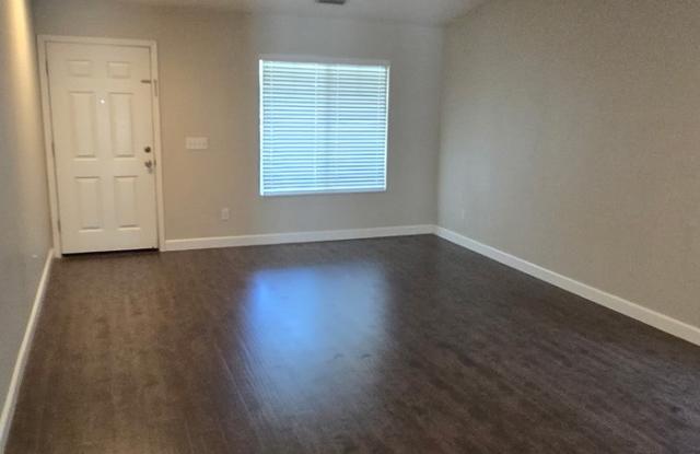 574 Lawrence Court Gallery 3