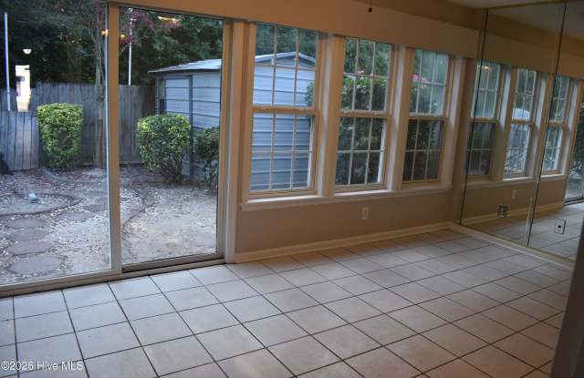 710 Legacy Court Gallery 3