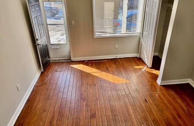 2445 East Huntingdon Street photos photos