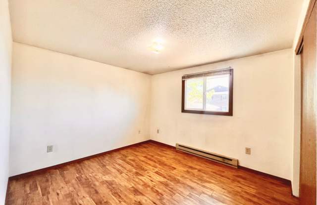 Low deposit!! Lovely two Bedroom Apartment in Loveland! Gallery 4