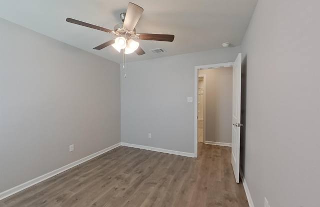 200 Yardley Court Gallery 3