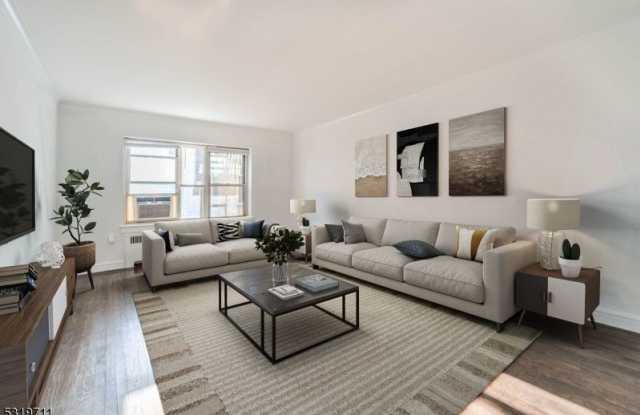 10c N Ridgewood Rd photos photos
