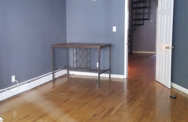 213 WEBSTER AVE - 213 Webster Avenue, Jersey City, NJ 07307