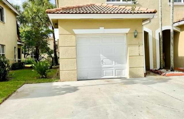 12115 SW 5th Ct photos photos