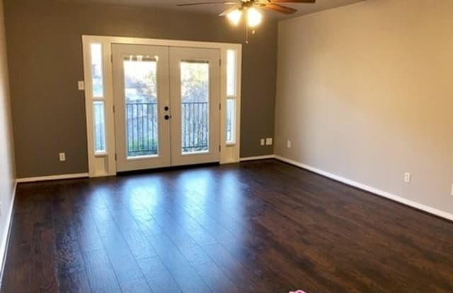 2238 South  Piney Point Road - 2238 S Piney Point Rd, Houston, TX 77063