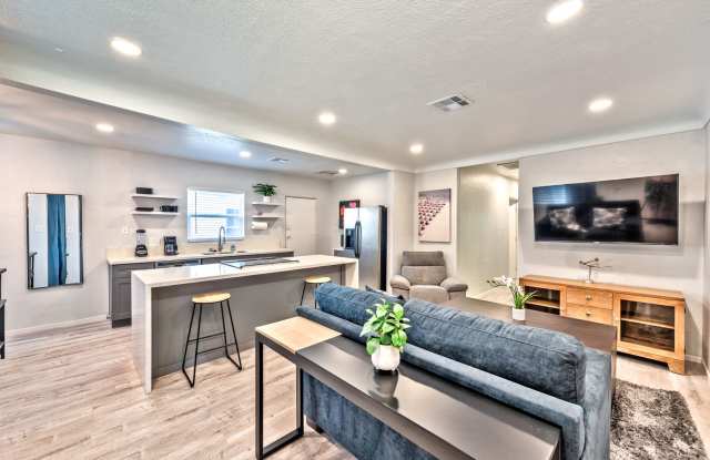 Charming 2 bedroom photos photos
