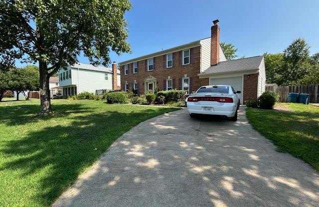 4404 ROLLINGBROOKE COURT Gallery 4