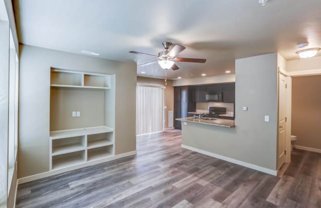 Cedar Park & Canyon Falls Townhomes Gallery 4