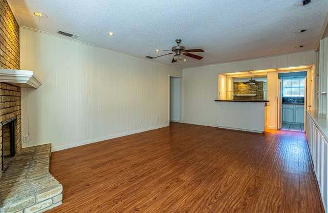 5239 Byers Avenue Gallery 3