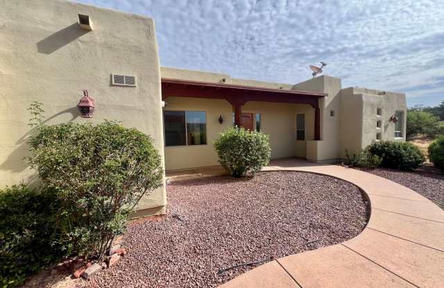 Unfurnished, 1-Year Long-Term Rental Gallery 3